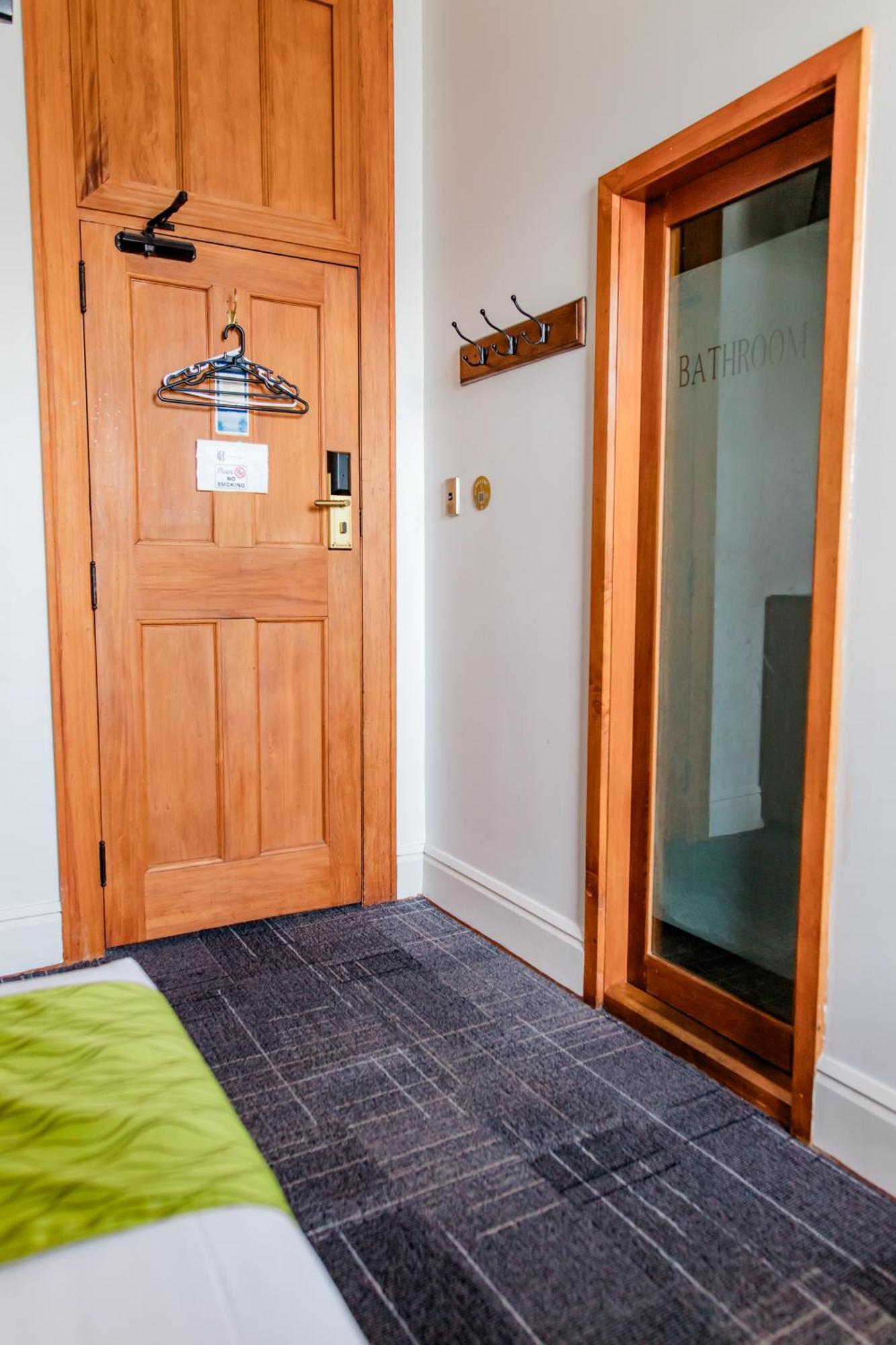 The Cambridge Hotel & Backpackers Wellington Exteriér fotografie